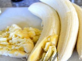 Смешайте бананы, мед и воду — кашель и бронхит исчезнут!